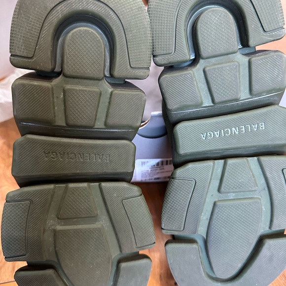 Balenciaga Speed 2.0 - Picture 5 of 8